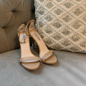 Nude Steve Madden Stecy Heel